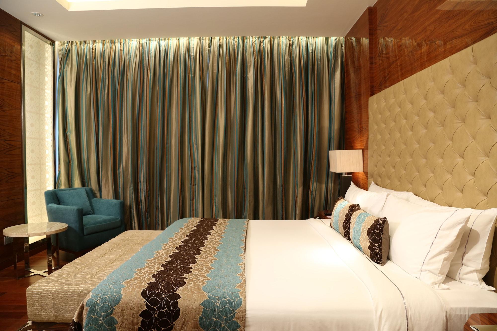 גורגאון Taj City Centre Gurugram מראה חיצוני תמונה A bedroom at the hotel