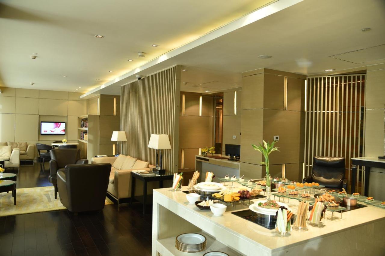 גורגאון Taj City Centre Gurugram מראה חיצוני תמונה The Royal Orchid Lounge at Mumbai Airport