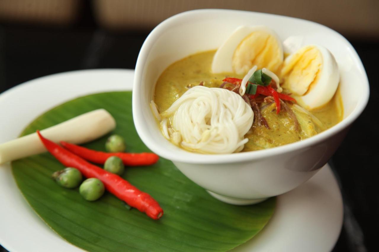 גורגאון Taj City Centre Gurugram מראה חיצוני תמונה Khao soi